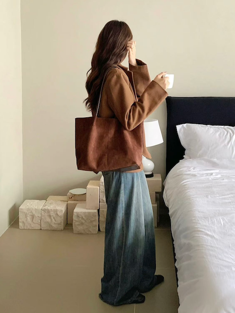 Suede Leather Tote w/Cosmetic Pouch