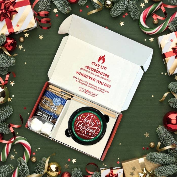 S'mores Night Pack - Merry Christmas Limited Edition