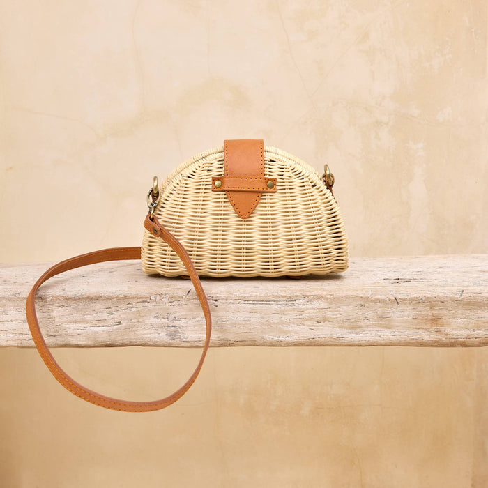 Ivory Rattan Clamshell Clutch and Crossbody Bag
