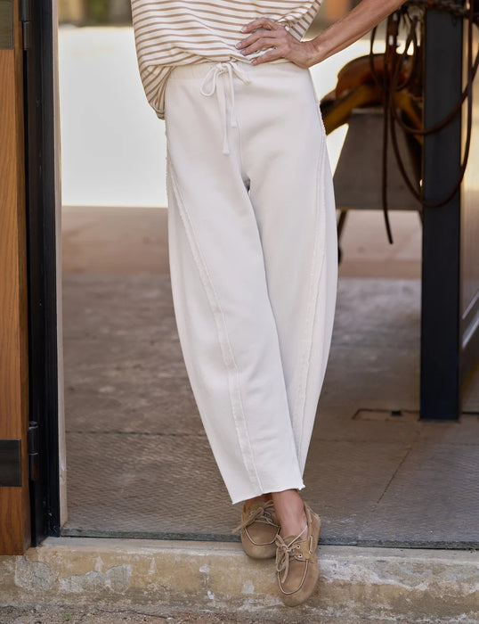 Frank and Eileen Bibi - Barrel Leg Sweatpant (vintage white)