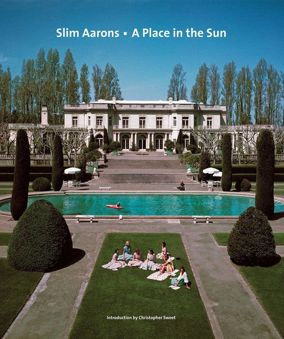 Slim Aarons: A Place in the Sun (HC)