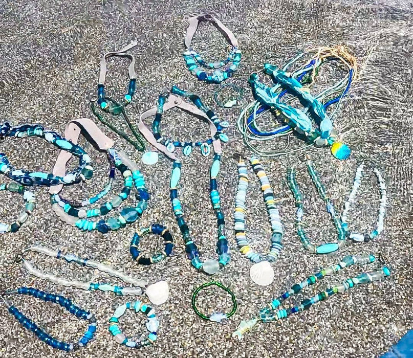 Twig and Twine Tribal Shell Necklace | Mixed Azul
