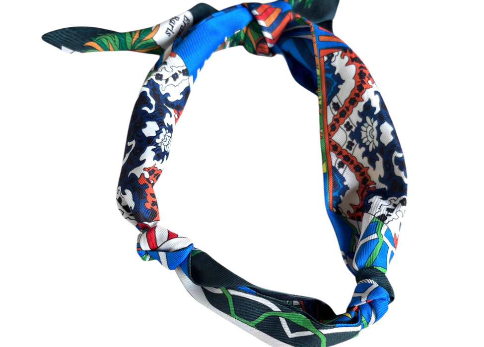 Single pearl scarf necklace