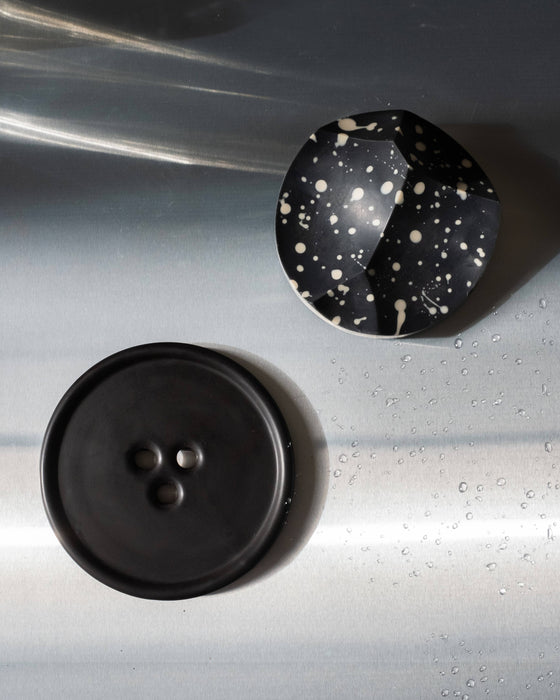 UME Bouton - Black S