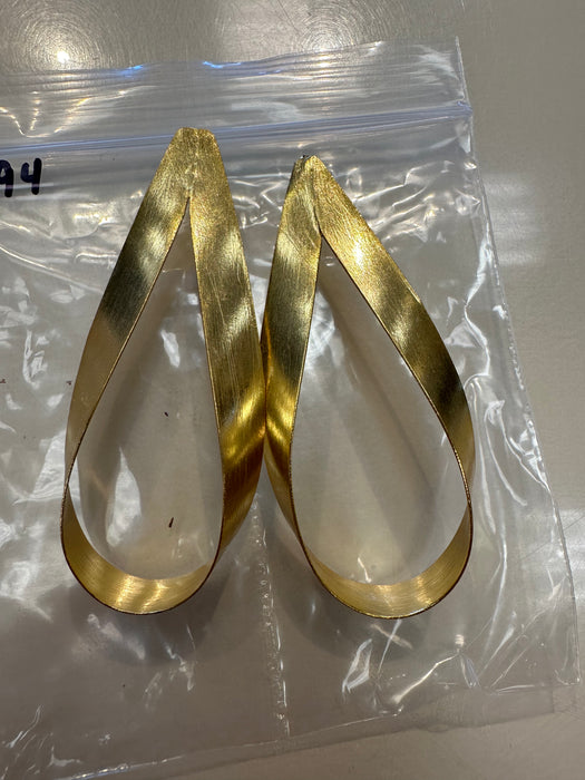 Elyssa Bass Gold Brushed Ribbon Statement Earring (e994)