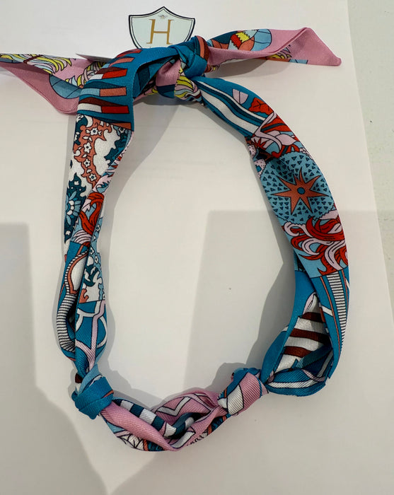 Rowan Scarf Necklace