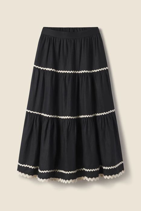 Birds of Paradis Makena "C" Skirt (black)