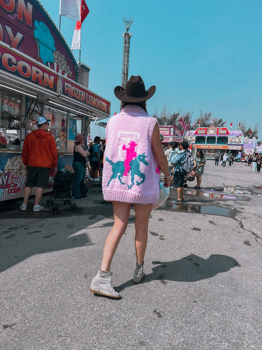 Gogo Cowboy Swing Strawberry Vest