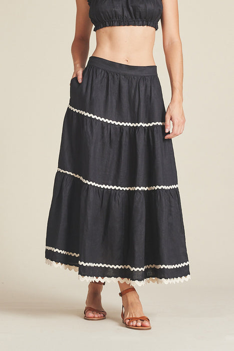 Birds of Paradis Makena "C" Skirt (black)