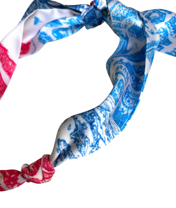 Bergen scarf necklace