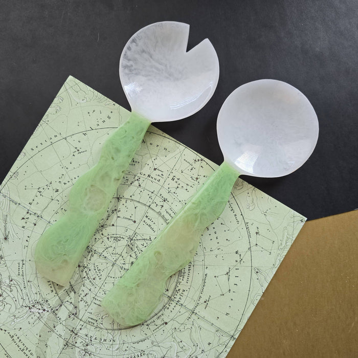 Gibb & Daan 2 Colors, Hand Poured Resin Salad Serving Set -  Serving Set
